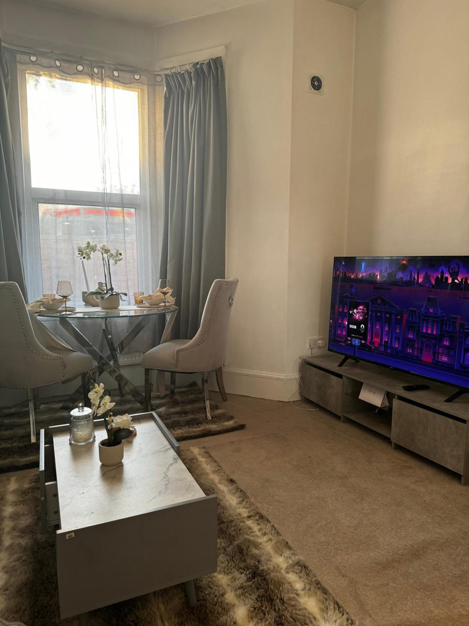 Capital In Stratford * London